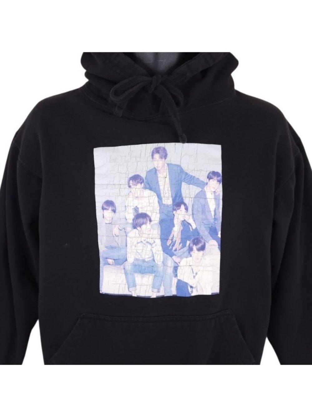 BTS Sweatshirt Hoodie Mens Size Medium Black Love Yourself Tear K Pop Boy Band